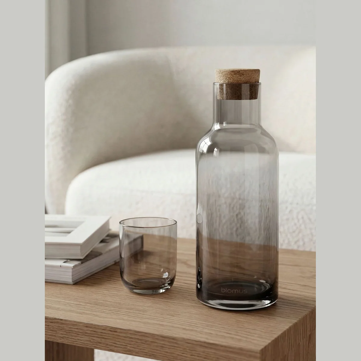 Blomus HYDRA Wasserkaraffe, elegantes Design, aus Glas mit Korkdeckel 5