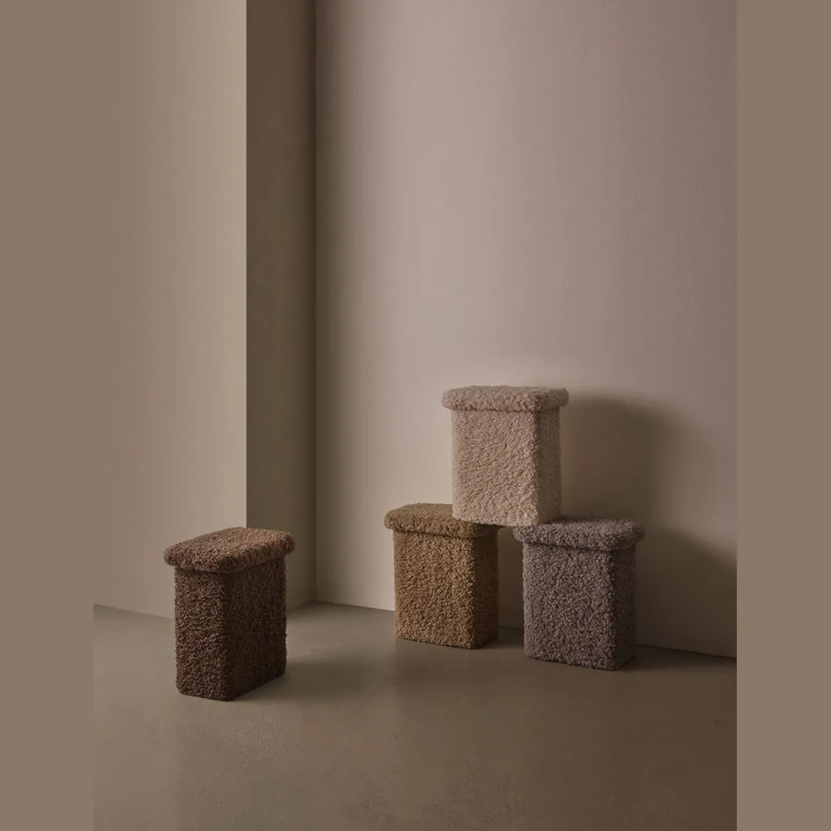Blomus TEDDY Hocker, vielseitig nutzbar, weicher Stoff, modernes Design 3