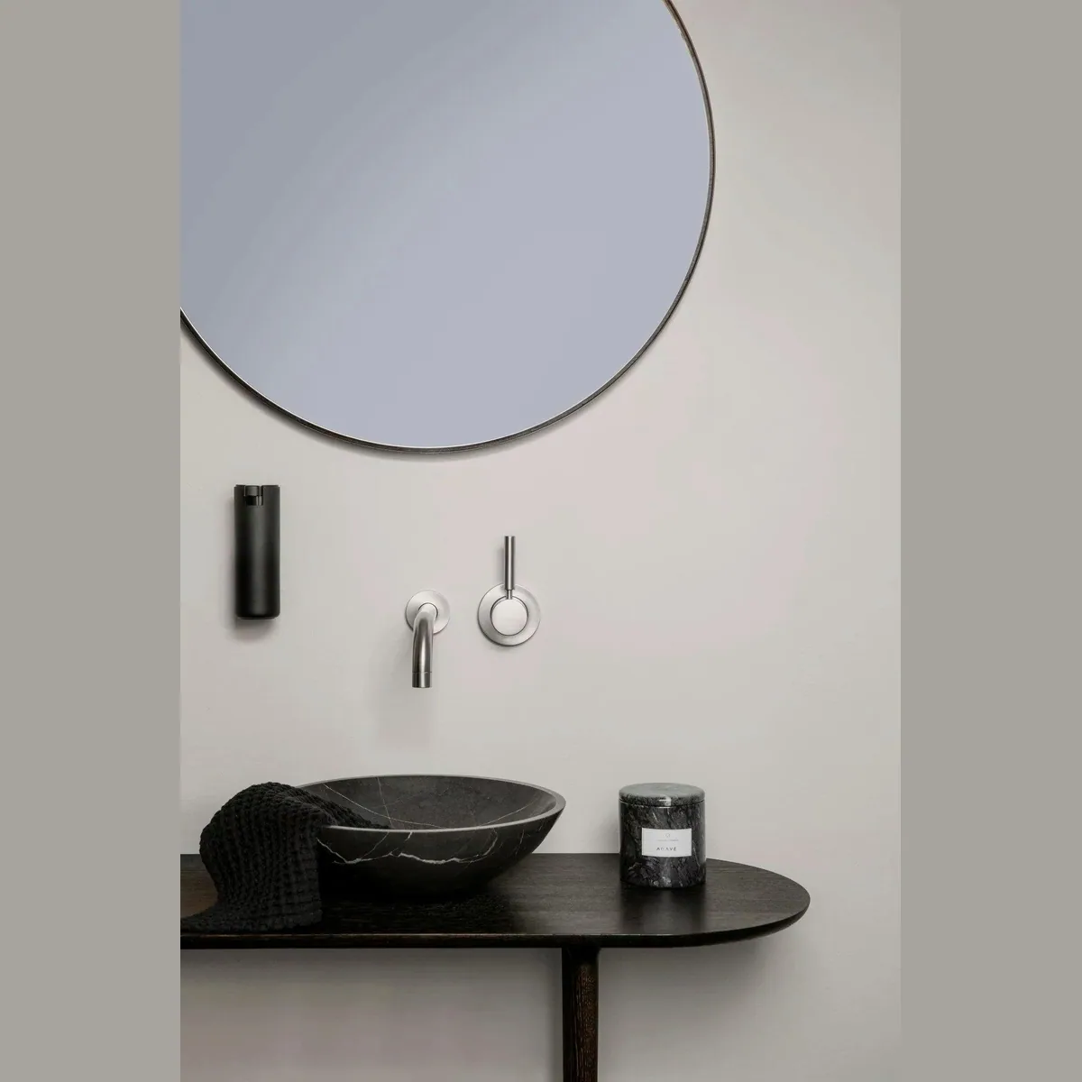 Blomus MODO Seifenspender, titanbeschichtet, kratzfest und elegant 4