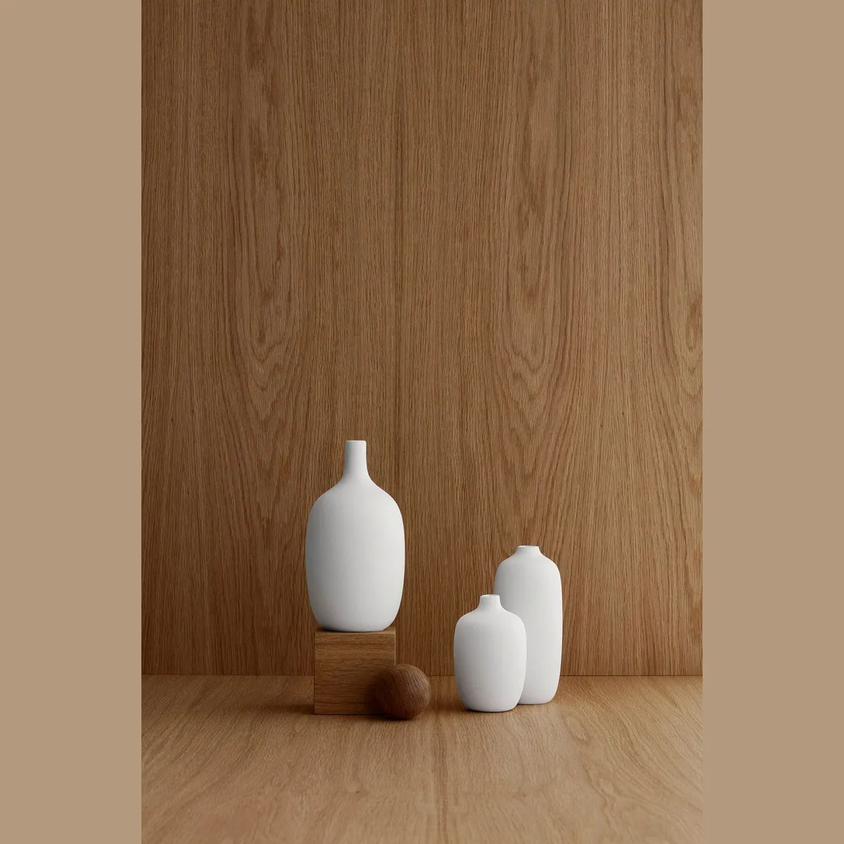 Blomus CEOLA Dekovase, handgefertigte Keramik, matte Glasur, organische Form 3
