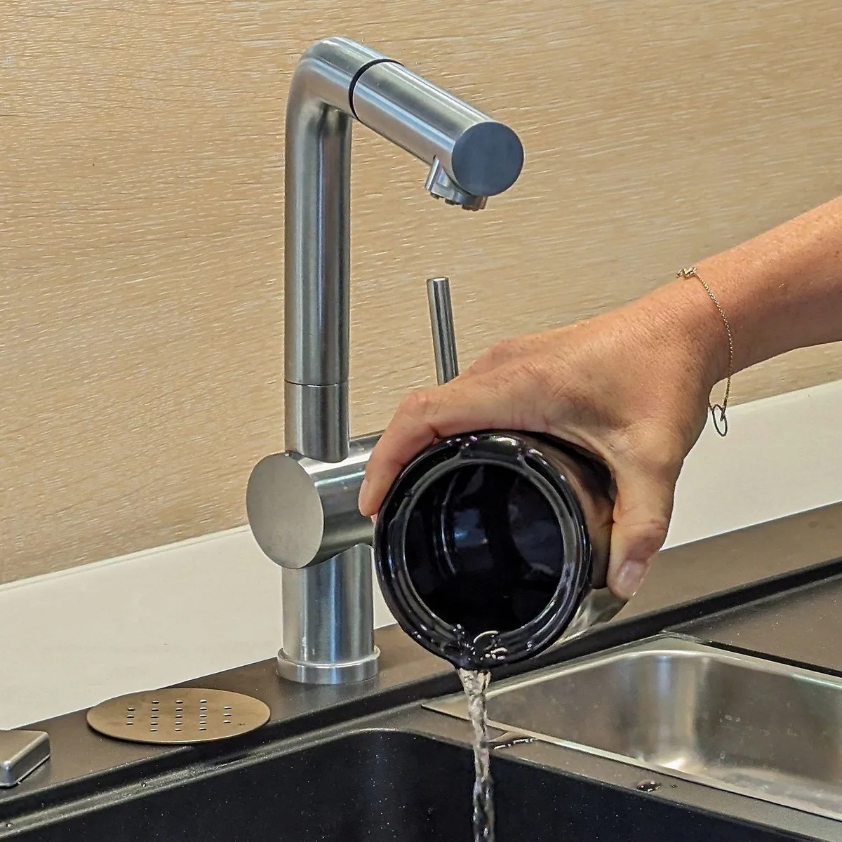 Kela Insektenfalle Fino, stilvolles Design, hygienisch & wiederverwendbar 2