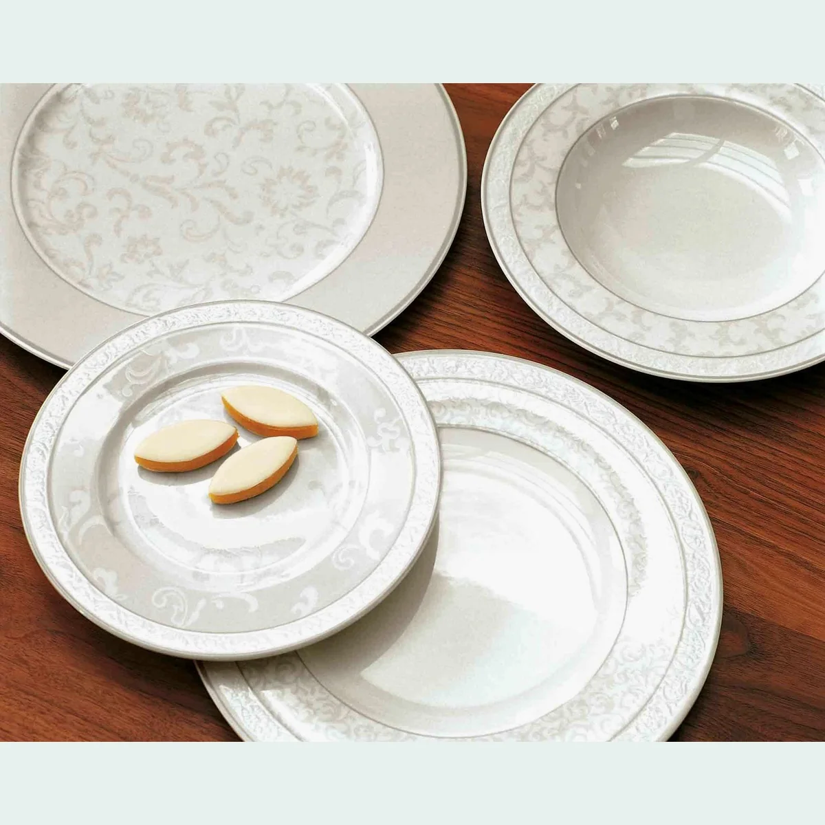 Villeroy & Boch Gray Pearl Kombiservice, 18-teilig, für 6 Personen 5