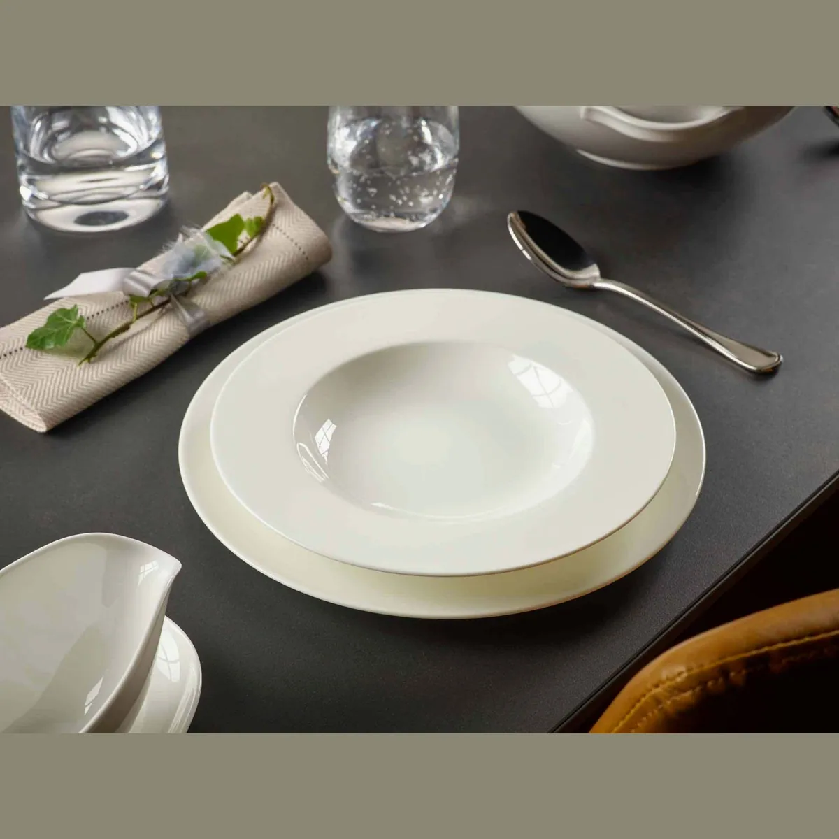 Villeroy & Boch Tasse Anmut Kombiservice 30 tlg., edles Design, spülmaschinenfest, vielseitig einsetzbar 2